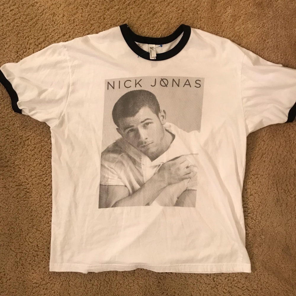 Nick Jonas tour tee